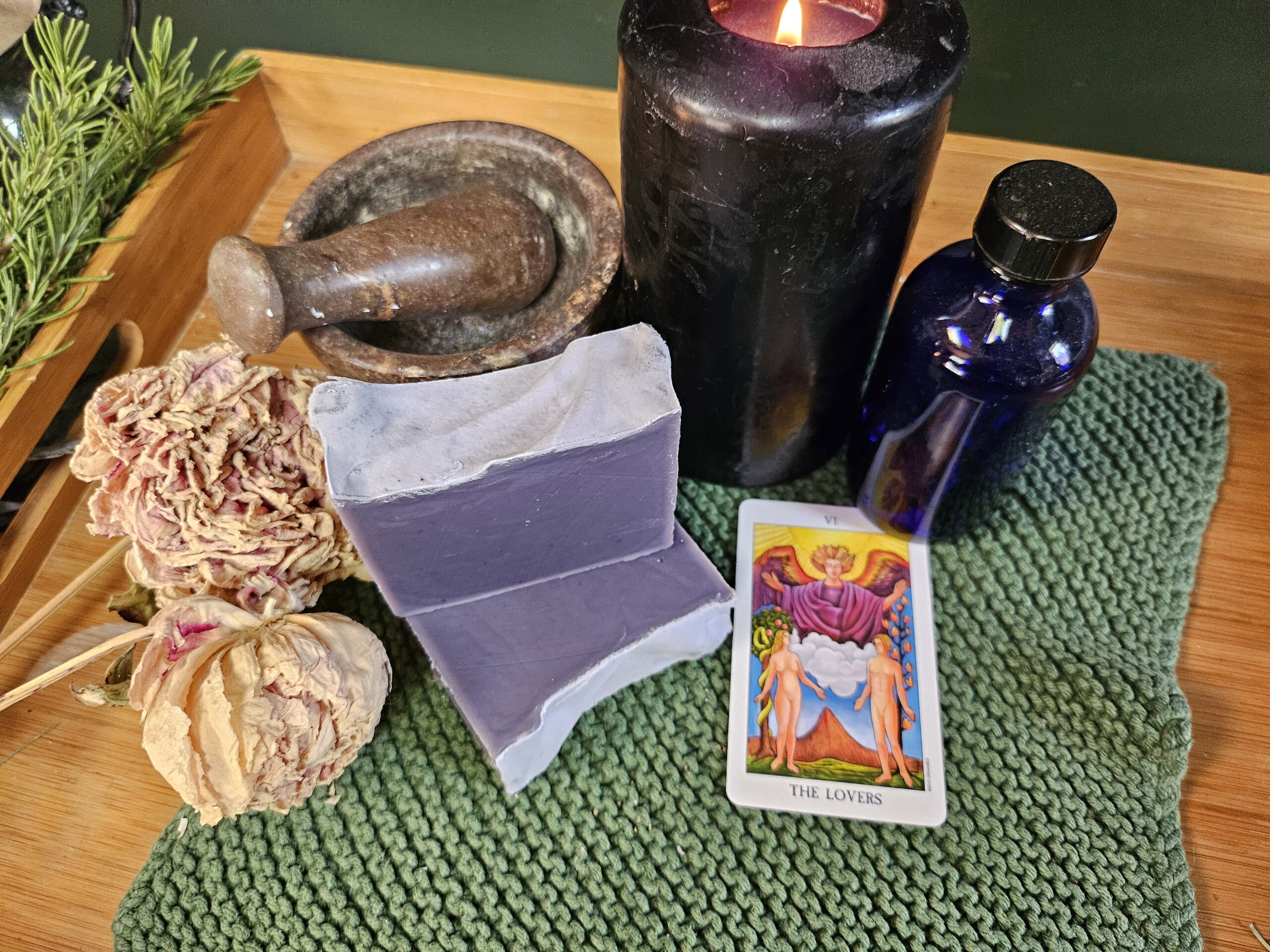 VI Lovers Tarot Soap - Image 4